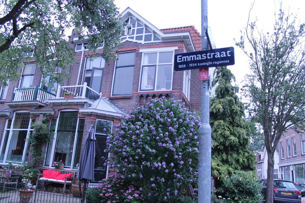 B&B Op Ut Hoekie Dordrecht Bagian luar foto